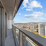Apartament X34th Floor - Touch The Clouds In The Tallest Building In Eurovea Bratysława