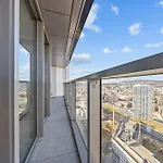 Apartament X34th Floor - Touch The Clouds In The Tallest Building In Eurovea