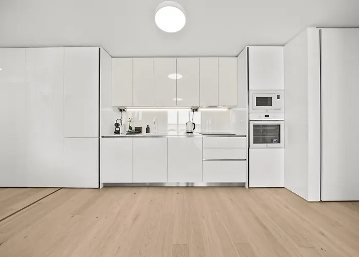 شقة X34th Floor - Touch The Clouds In The Tallest Building In Eurovea براتسيلافا