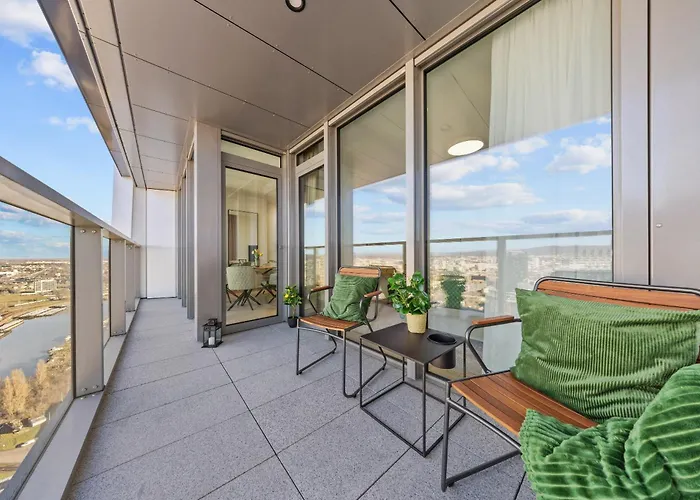 X34th Floor - Touch The Clouds In The Tallest Building In Eurovea Appartement