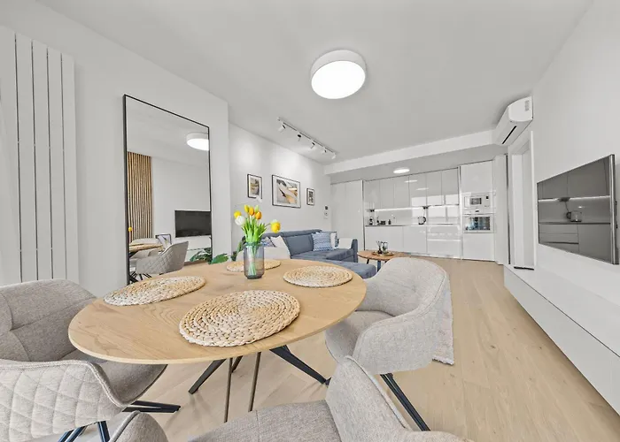 X34th Floor - Touch The Clouds In The Tallest Building In Eurovea شقة براتسيلافا