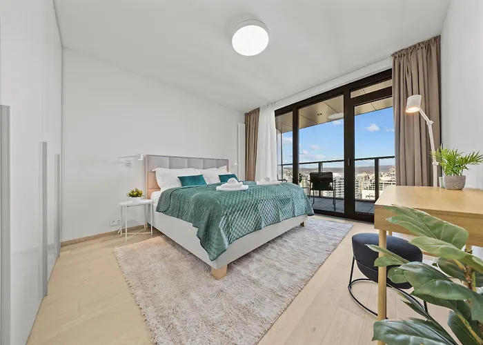 X34th Floor - Touch The Clouds In The Tallest Building In Eurovea Daire *